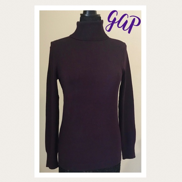 GAP Turtle Neck Bundle - Picture 2 of 8
